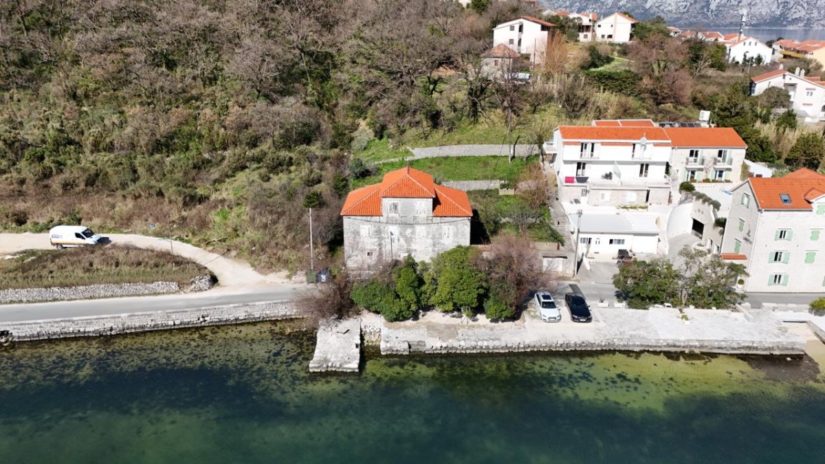 Authentic Stone House for Reconstruction on a Large Plot, 10 m from the Sea, Prčanj, Kotor